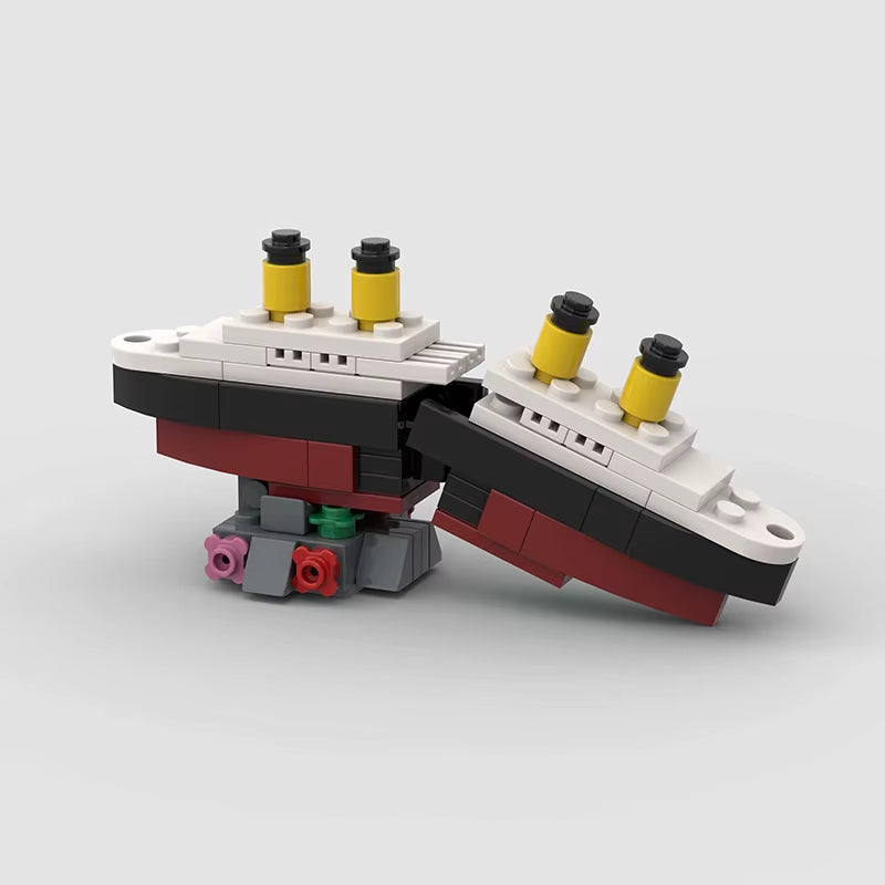 Titanic Ship Wreck Brick Toy 