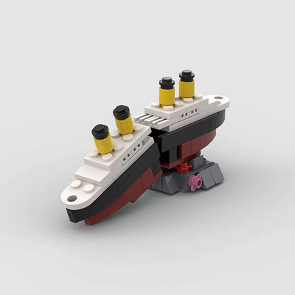 Titanic Ship Wreck Brick Toy 