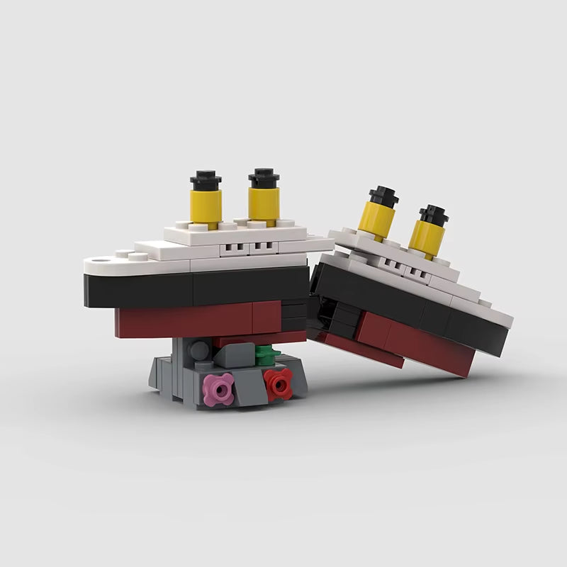 Titanic Ship Wreck Brick Toy 